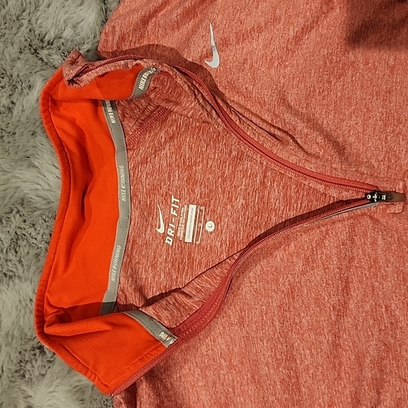 Nike Running Sweater - Picture 2 of 4
